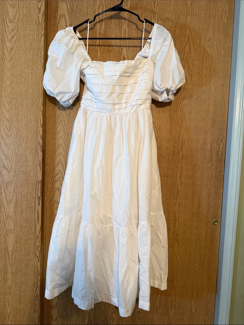 Abercrombie & Fitch White Puff-Sleeve Square-Neck Midi Dress